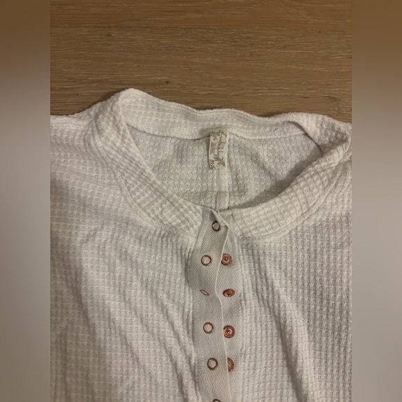 Free people one of the girls Henley - Picture 2 of 3